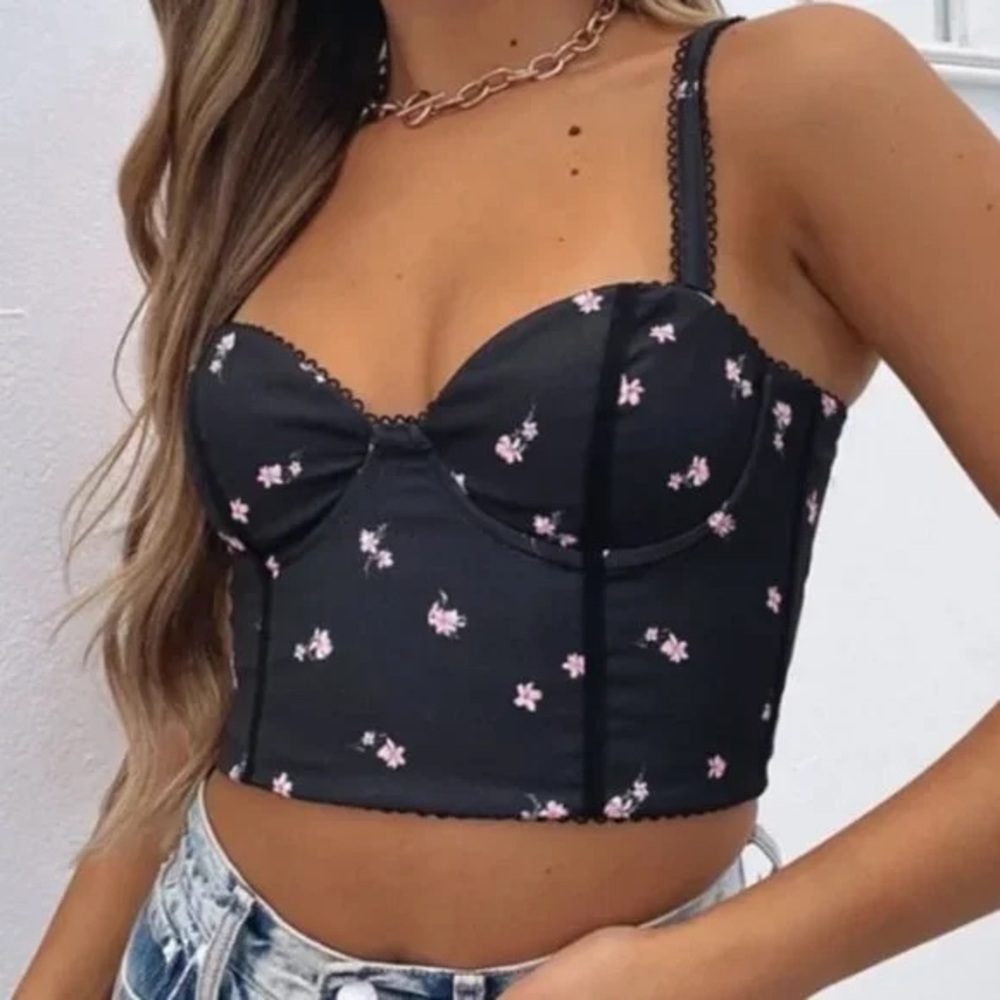 White Fox Bustier Top Size Large Never Worn